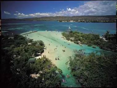 Gilligan's Island (Cayo Aurora), Guánica: Status and Guide
